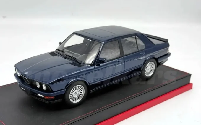 BMW M5 E28