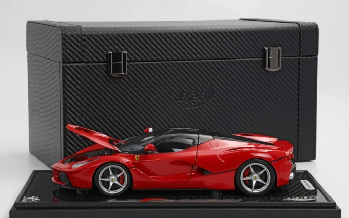 Ferrari LaFerrari (coffret exclusif)