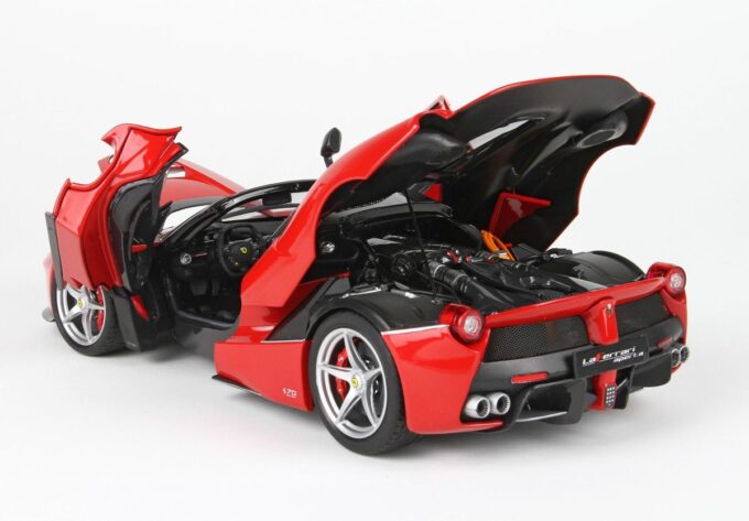Ferrari LaFerrari Aperta – Image 4