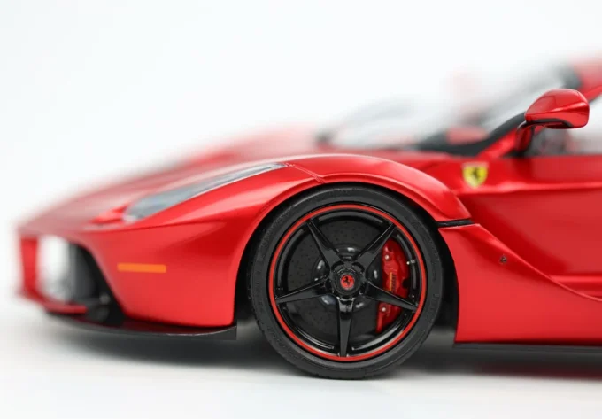 Ferrari LaFerrari (special pack) ex-Lewis Hamilton - Image 6