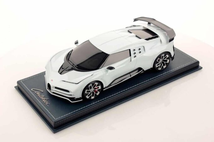 Bugatti Centodieci