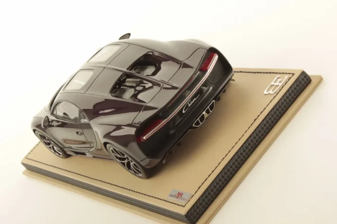 Bugatti Chiron - Image 4