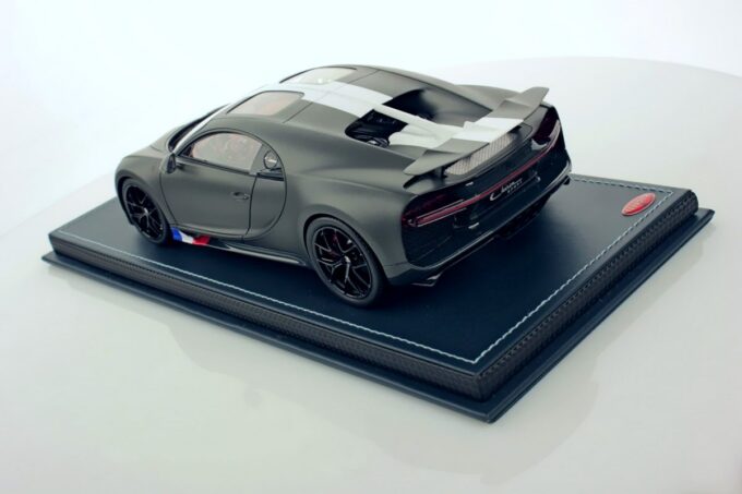 bug08ldc bugatti chiron sport les legendes du ciel mr models 19 1200