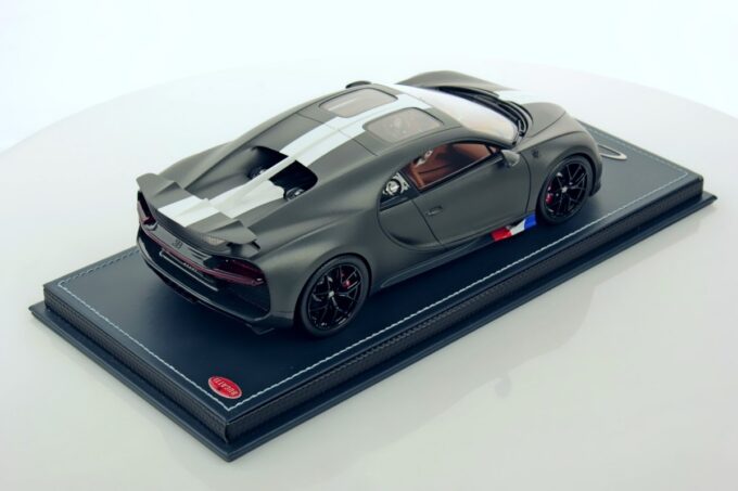bug08ldc bugatti chiron sport les legendes du ciel mr models 21 1200