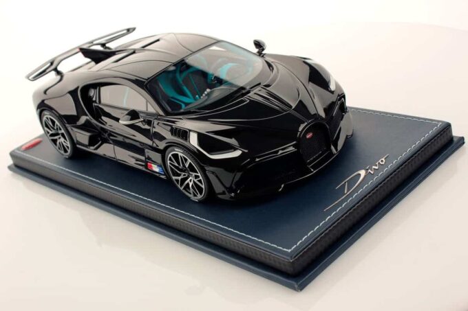 Bugatti Divo - Image 3
