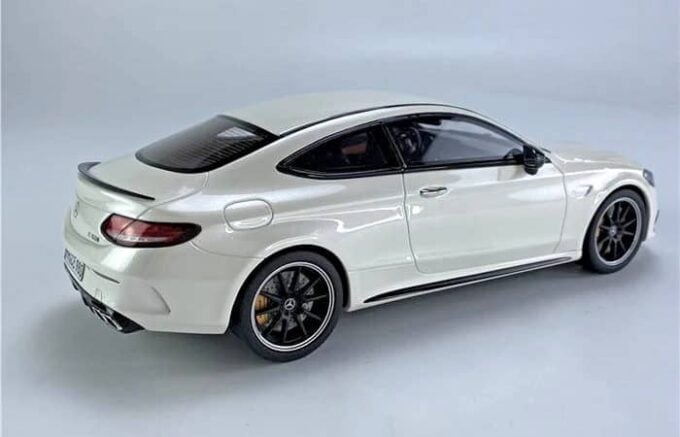 Mercedes-AMG C 63 S Coupe – Image 2