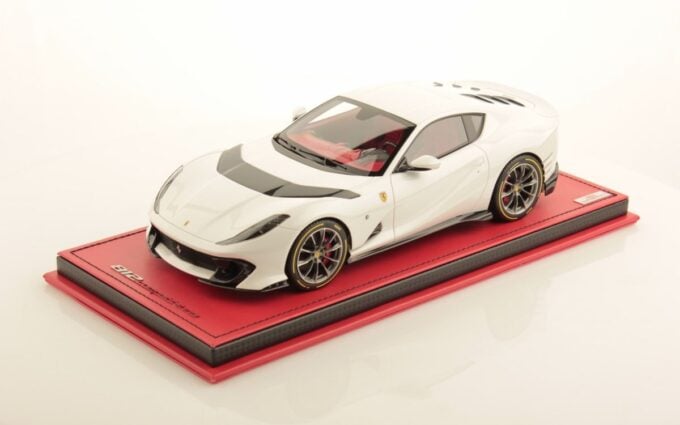 Ferrari 812 Competizione