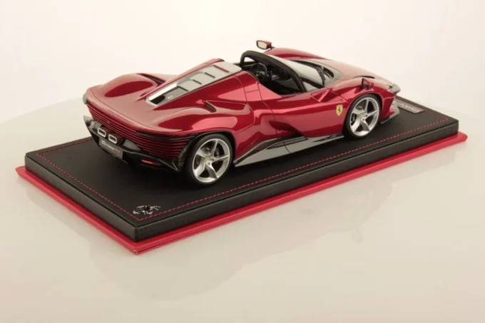 Ferrari Daytona SP3 - Image 2