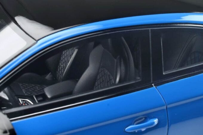 Audi RS 5 Coupe - Image 11