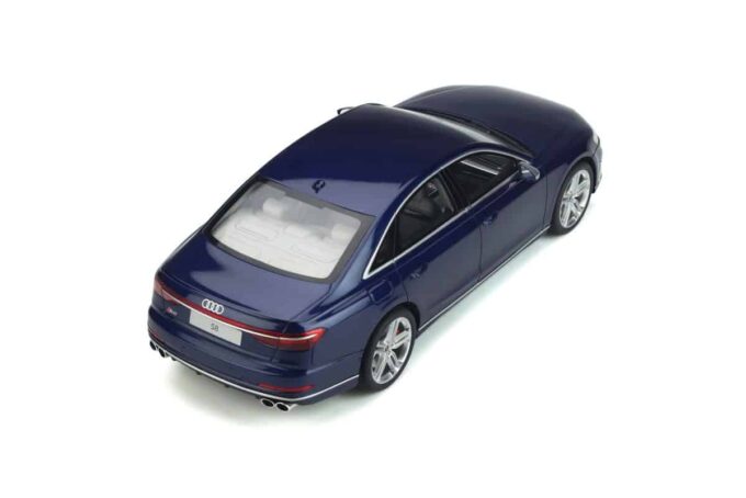 Audi S8 - Image 7