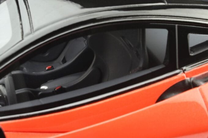 McLaren 765LT – Image 10