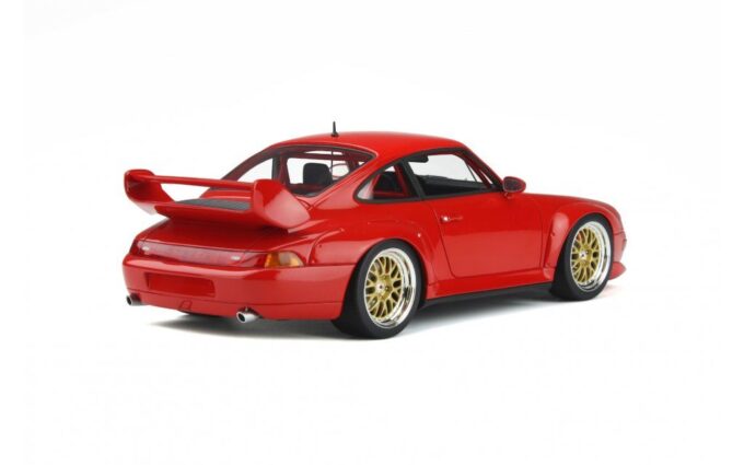 gt366 porsche 911 rsr guards red gt spirit 167 1024