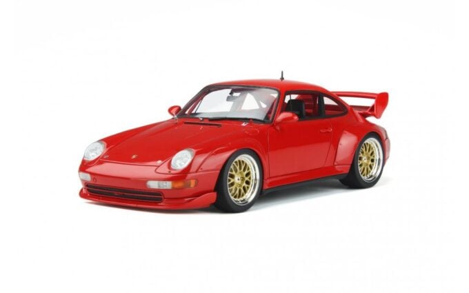 gt366 porsche 911 rsr guards red gt spirit 182 1024