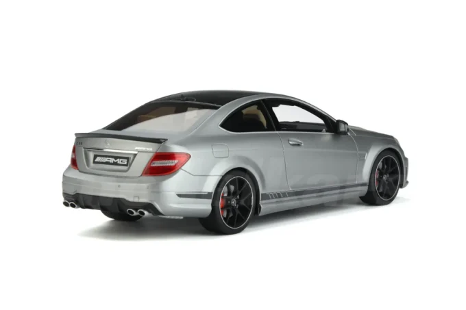 Mercedes-Benz C 63 AMG Edition 507 - Image 2