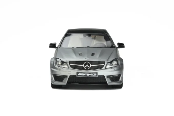Mercedes-Benz C 63 AMG Edition 507 - Image 3