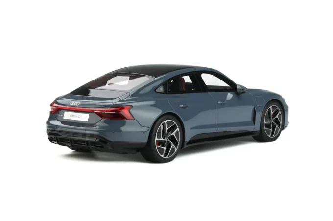 Audi e-tron GT - Image 2