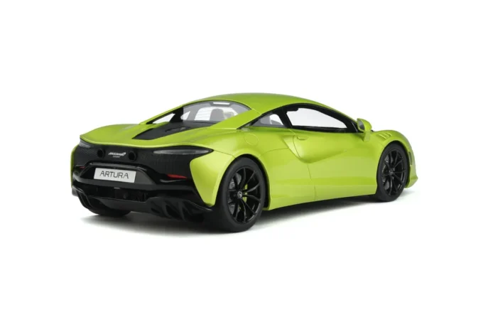 McLaren Artura - Image 2