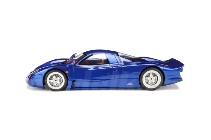 Nissan R390 GT1 Road Car - Image 5
