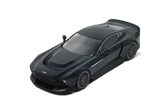 Aston Martin Victor – Image 5