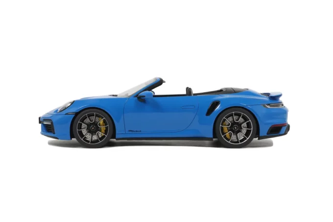 Porsche 911 (992) Turbo S Cabriolet – Image 5