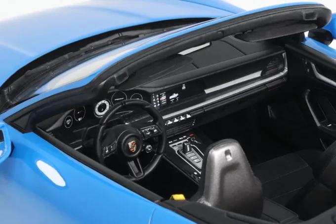 Porsche 911 (992) Turbo S Cabriolet – Image 10