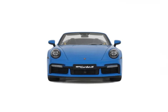 Porsche 911 (992) Turbo S Cabriolet – Image 3