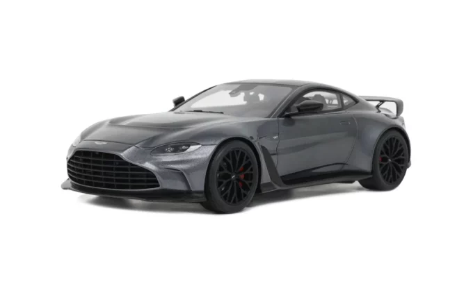Aston Martin V12 Vantage
