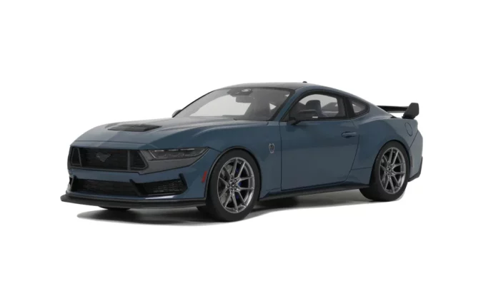 Ford Mustang Dark Horse