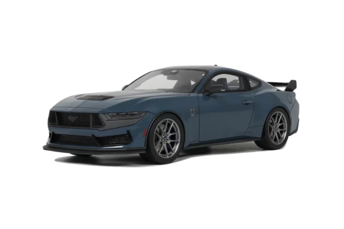 Ford Mustang Dark Horse