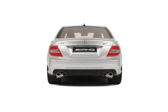 Mercedes-Benz C 63 AMG Sedan – Image 4