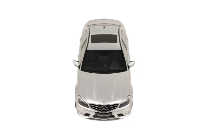 Mercedes-Benz C 63 AMG Sedan – Image 8