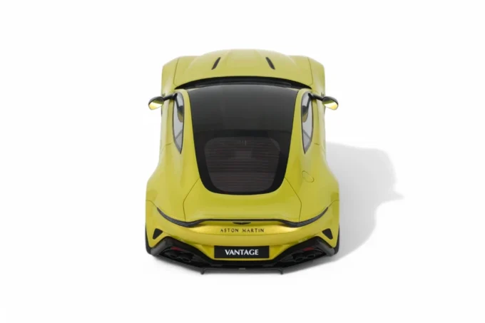 Aston Martin Vantage – Image 9