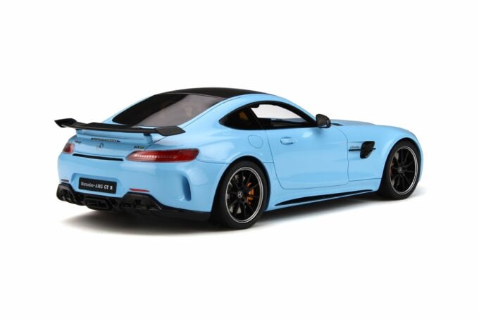 Mercedes-AMG GT-R - Image 2
