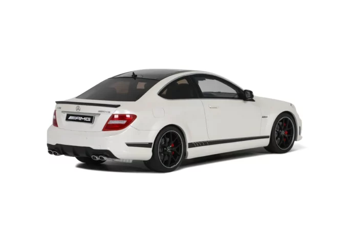 Mercedes-Benz C63 AMG (W204) Edition 507 – Image 2