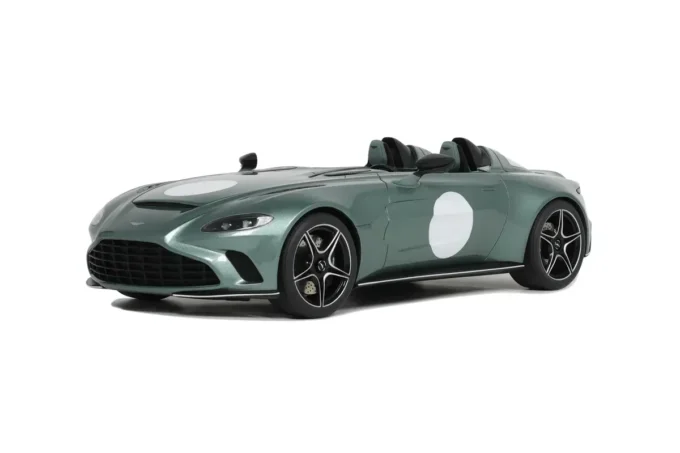 Aston Martin V12 Speedster