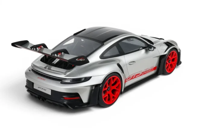 Porsche 911 (992.1) GT3 RS - Image 4