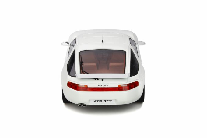Porsche 928 GTS – Image 6