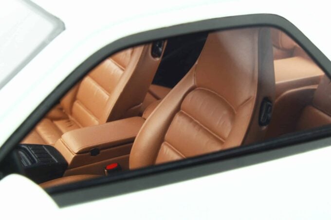 Porsche 928 GTS – Image 4