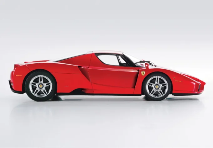 Ferrari Enzo 1:18 model car BBR, Pre-orders HE182501DIE - Modelkars