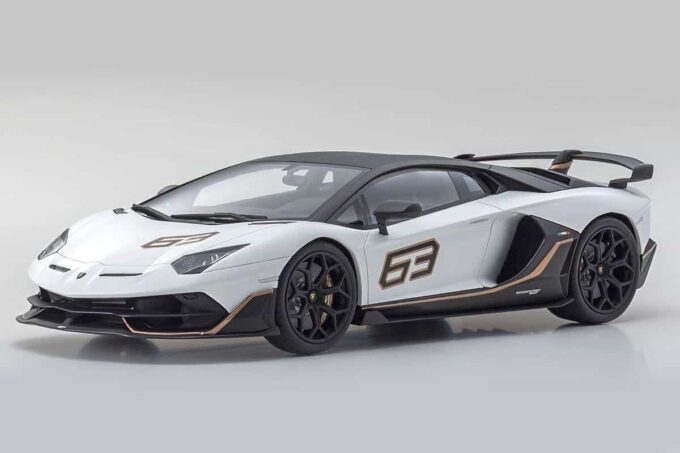 Lamborghini Aventador SVJ63