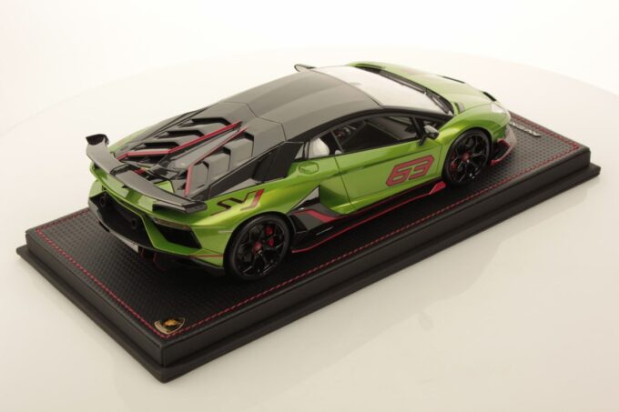Lamborghini Aventador SVJ - Image 2