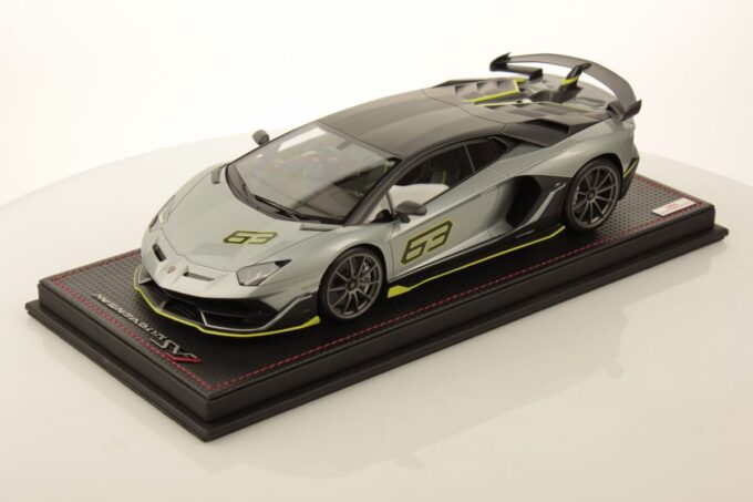 Lamborghini Aventador SVJ