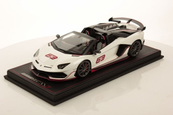 lambo039lim lamborghini aventador svj roadster balloon white mr models 18 1200