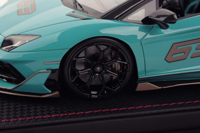 Lamborghini Aventador SVJ Roadster - Image 6
