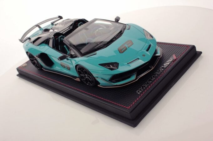 Lamborghini Aventador SVJ Roadster - Image 3