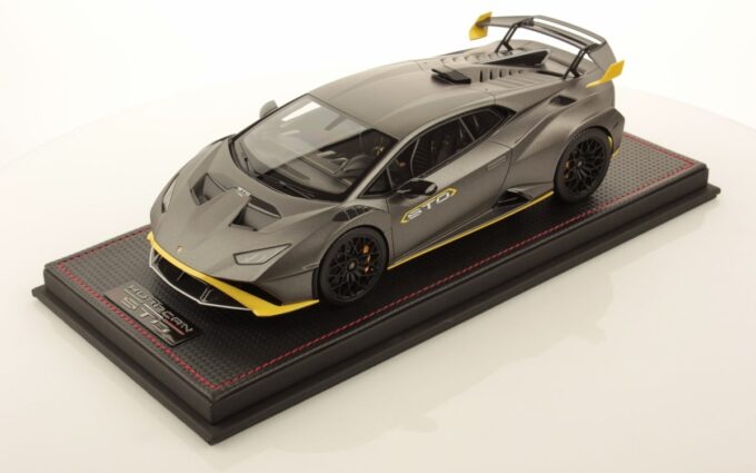Lamborghini Huracán STO