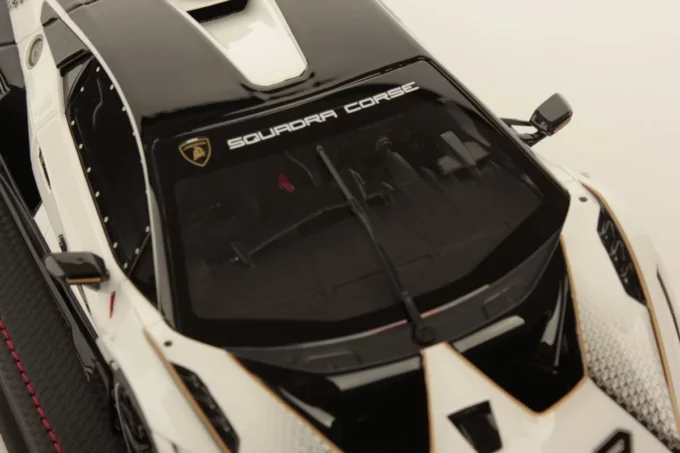 Lamborghini Essenza SCV12 - Image 6