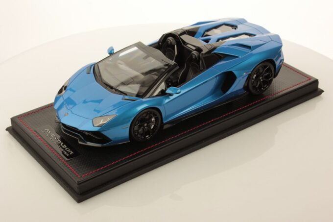 Lamborghini Aventador Ultimae Roadster