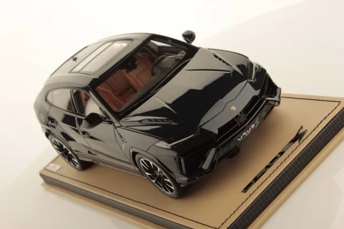 Lamborghini Urus S - Image 3