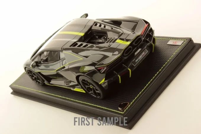 Lamborghini Revuelto - Image 4